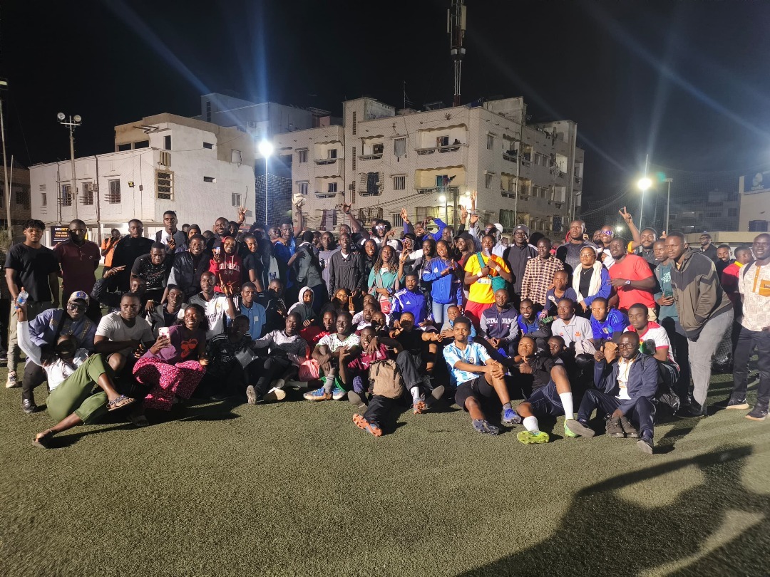 match de foot entre jeunes de l'EPS